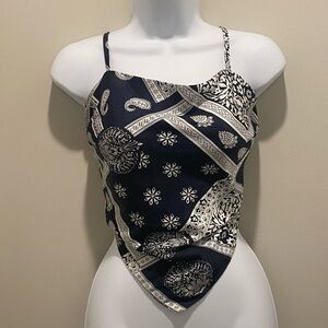 French Kiss Festival Black Sleeveless Back Tie Bandana Crop Top Size L Y2K EUC